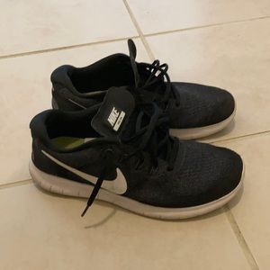 Nike free RN